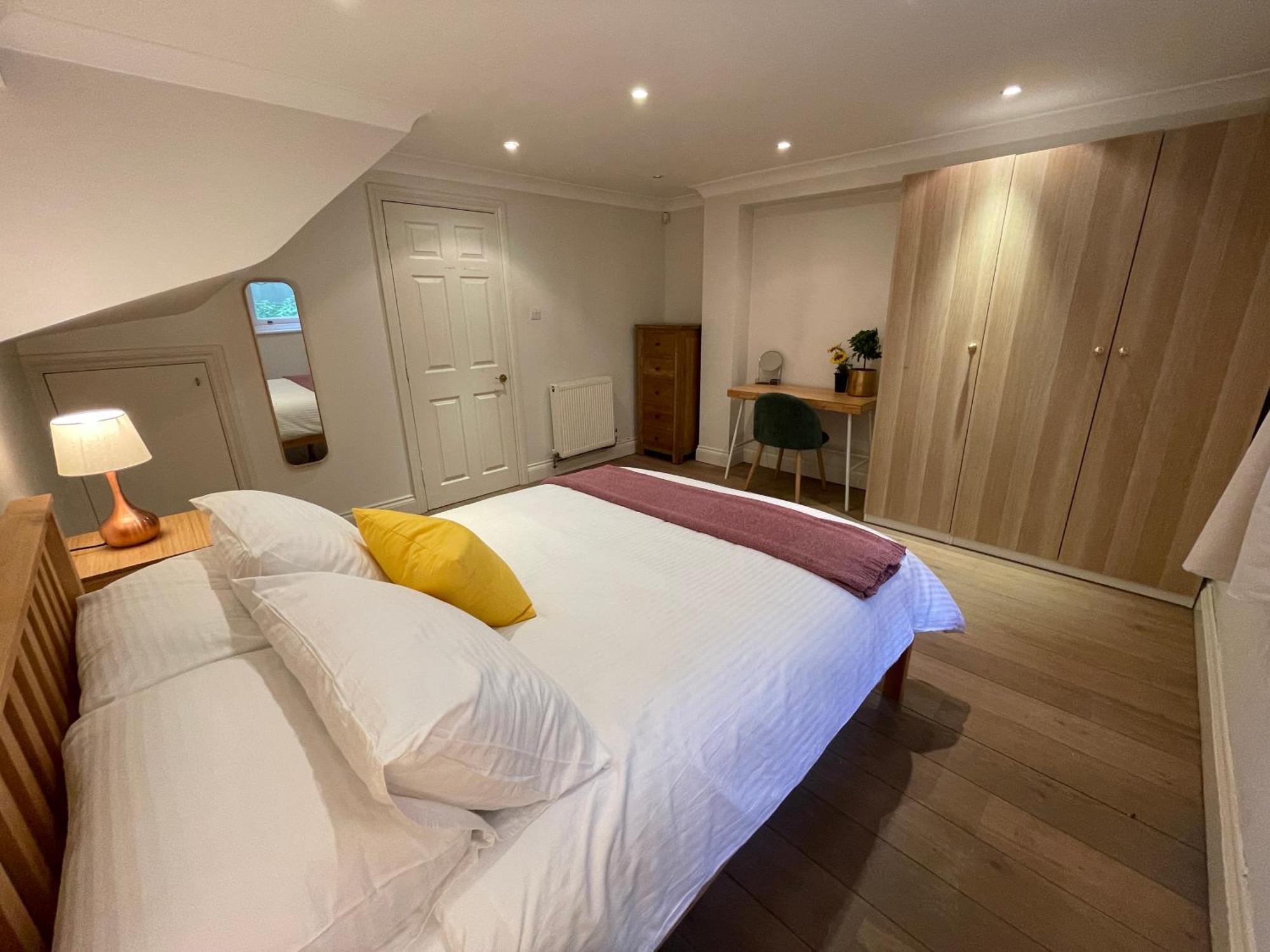 5 Bed House - Fancy - Sleep Up To 12 - Central London Luaran gambar